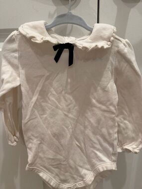 Janie and Jack Cream Long-Sleeve Ruffle Collar Bodysuit with Black Bow